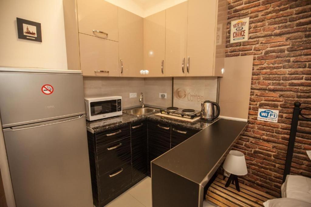 Tbilisi Apartment Studio Bagian luar foto